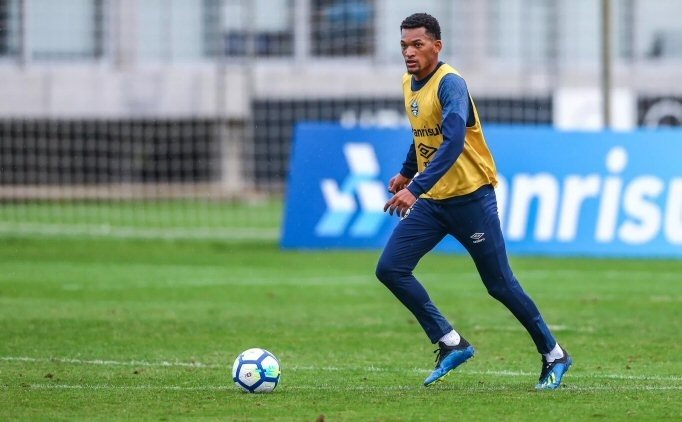 Fenerbahçe Için Brezilya'dan Sürpriz Iddia: Jailson!