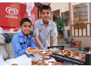 Göçmen Çocuğun Hayata Tutunma Mücadelesi