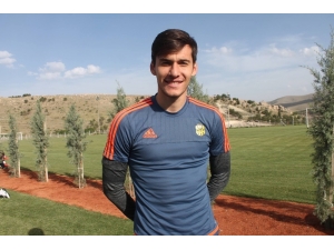 Evkur Yeni Malatyaspor, Umut Nayir Ve Mustafa Akbaş’tan Haber Bekliyor