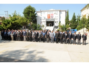 Dinar’da 30 Ağustos Zafer Bayramı Törenle Kutlandı