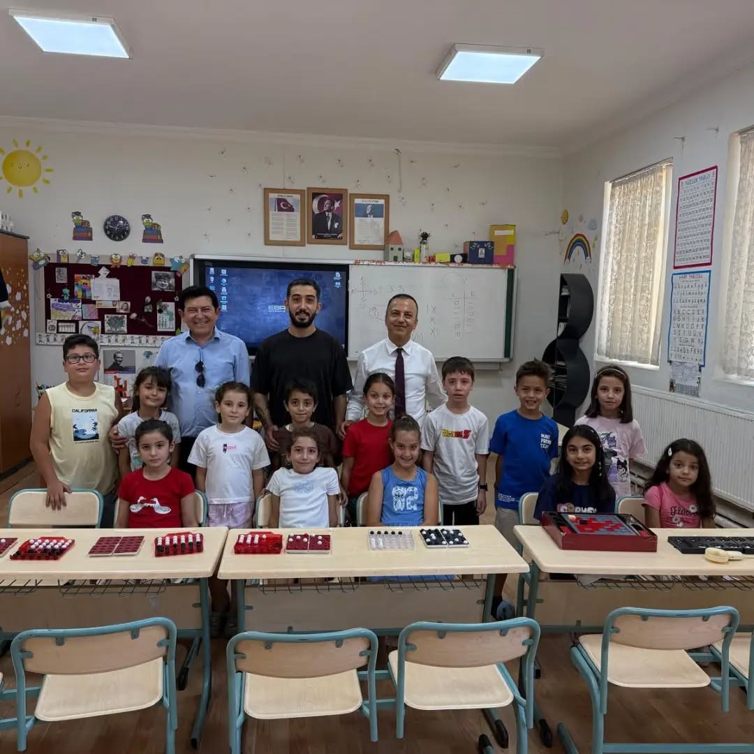 yenipazar-da-cocuklar-yaz-tatilini-akil-ve-zeka-oyunlariyla-degerlendiriyor