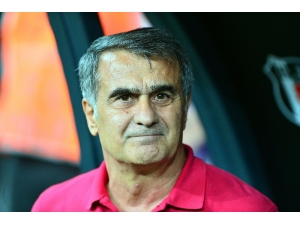 Uefa Avrupa Ligi: Beşiktaş: 0 - Partizan (Maç Devam Ediyor)