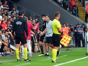 Uefa Avrupa Ligi: Beşiktaş: 2 - Partizan: 0 (İlk Yarı)