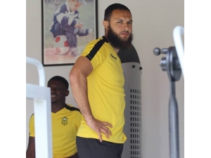 Nacer Barazite’nin Sözleşmesi Feshedildi