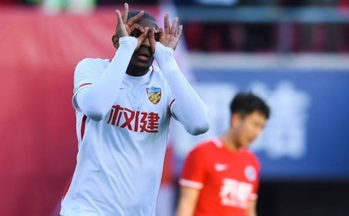 Galatasaray'ın Büyük Aşkı Modeste Ama...