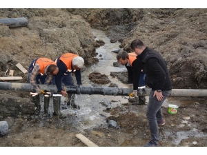Hakkari’de Eski Su Şebekleri İptal Ediliyor