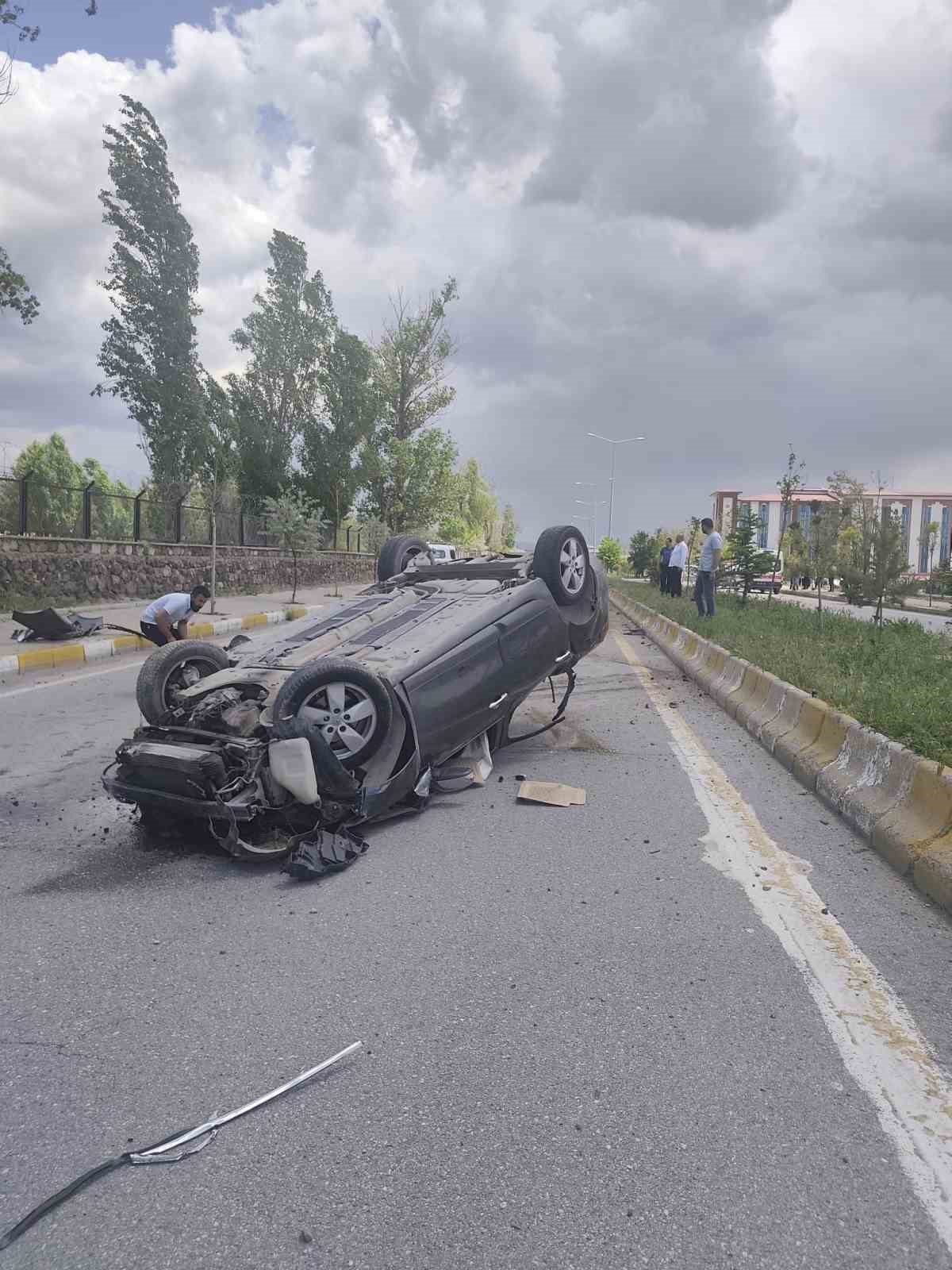 patnos-ta-trafik-kazasi-arac-takla-atti-surucu-yaralandi