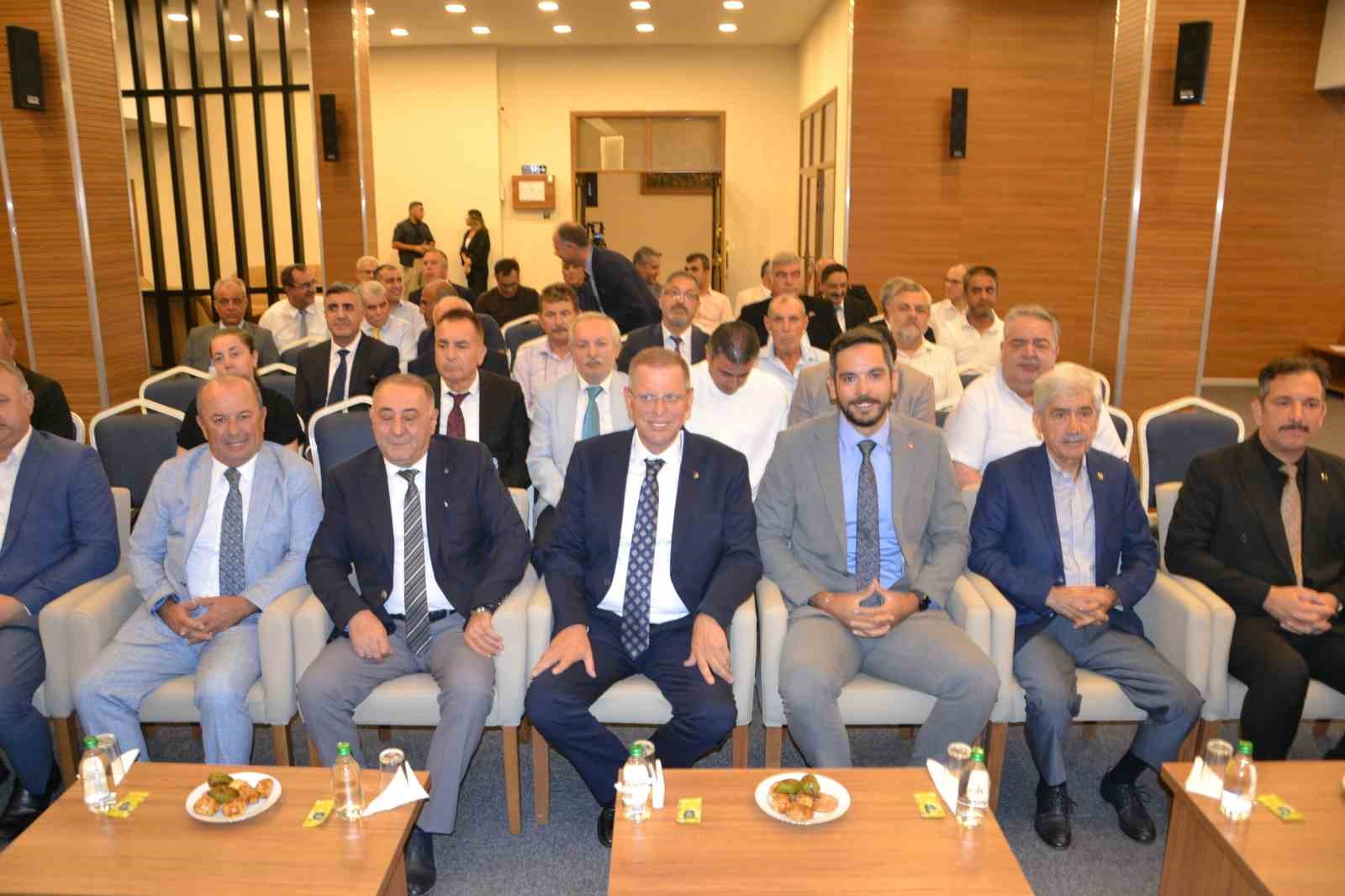 manisa-ticaret-borsasindan-450-ogrenciye-egitim-destegi