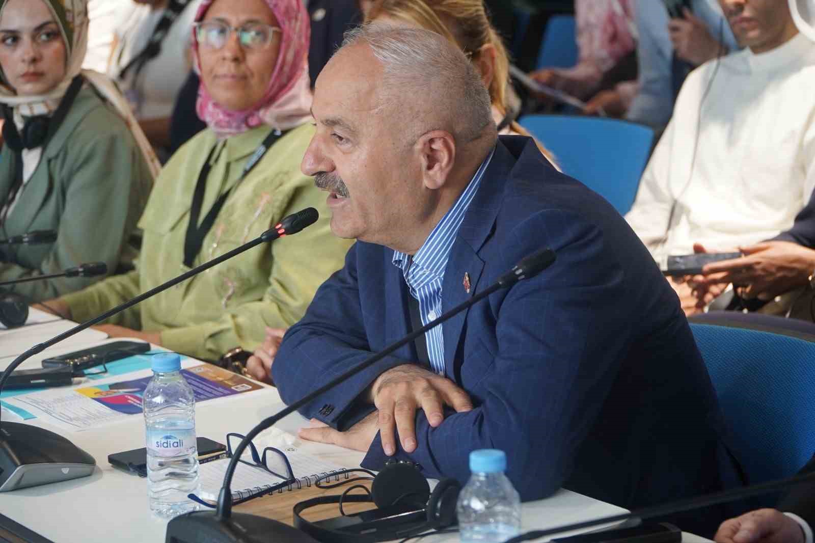 buyukgoz-fas-ta-uclg-dunya-kongresi-ne-katildi
