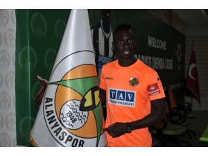 Alanyaspor, Papiss Cisse’yi Transfer Etti