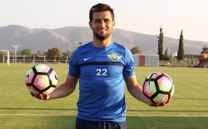 Galatasaray, Ömer Bayram Transferini Resmen Duyurdu