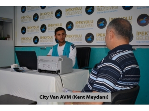 İpekyolu Belediyesi’nin “Mobil İpek Masa Hizmet Aracı” Hizmette