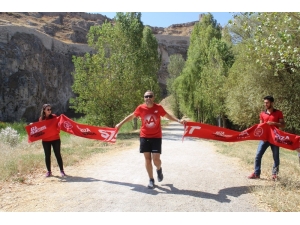 ‘İyilik Elçisi’ Van’dan İzmir’e Koşacak