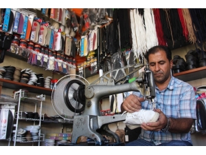 Gelişen Teknoloji Ayakkabı Tamirciliğini Bitirme Noktasına Getirdi