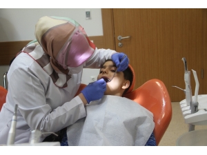 Süt Dişlerindeki Çürük Genel Sağlığı Etkileyebiliyor