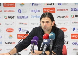 İbrahim Üzülmez: “İçimizden Kahraman Çıkartıyoruz”