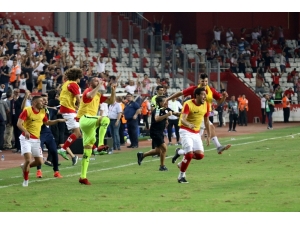 Antalyaspor’da Yüzler Gülüyor