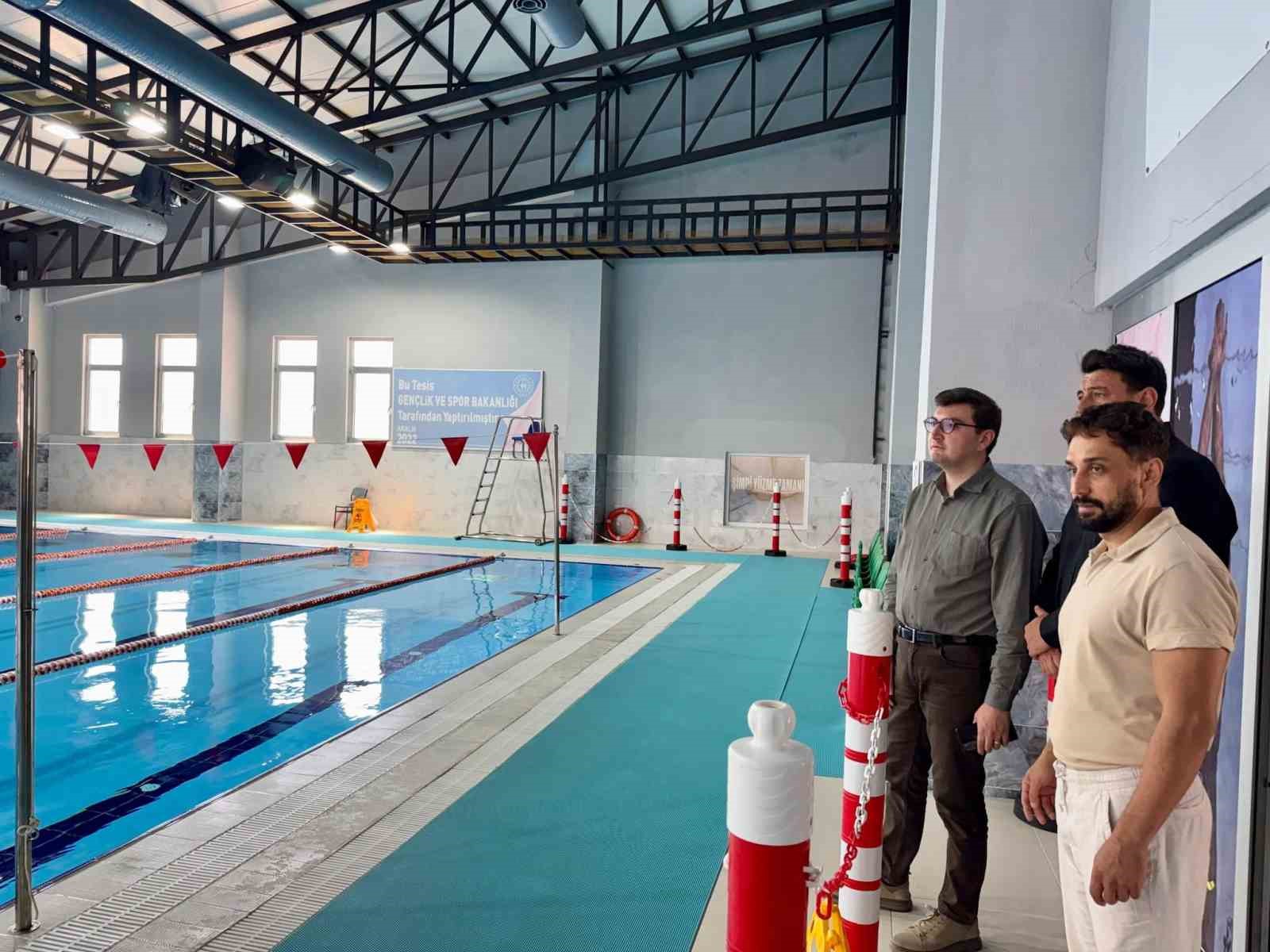 bozdogan-kaymakami-sozen-spor-tesisleri-ve-orman-isletmelerini-inceledi