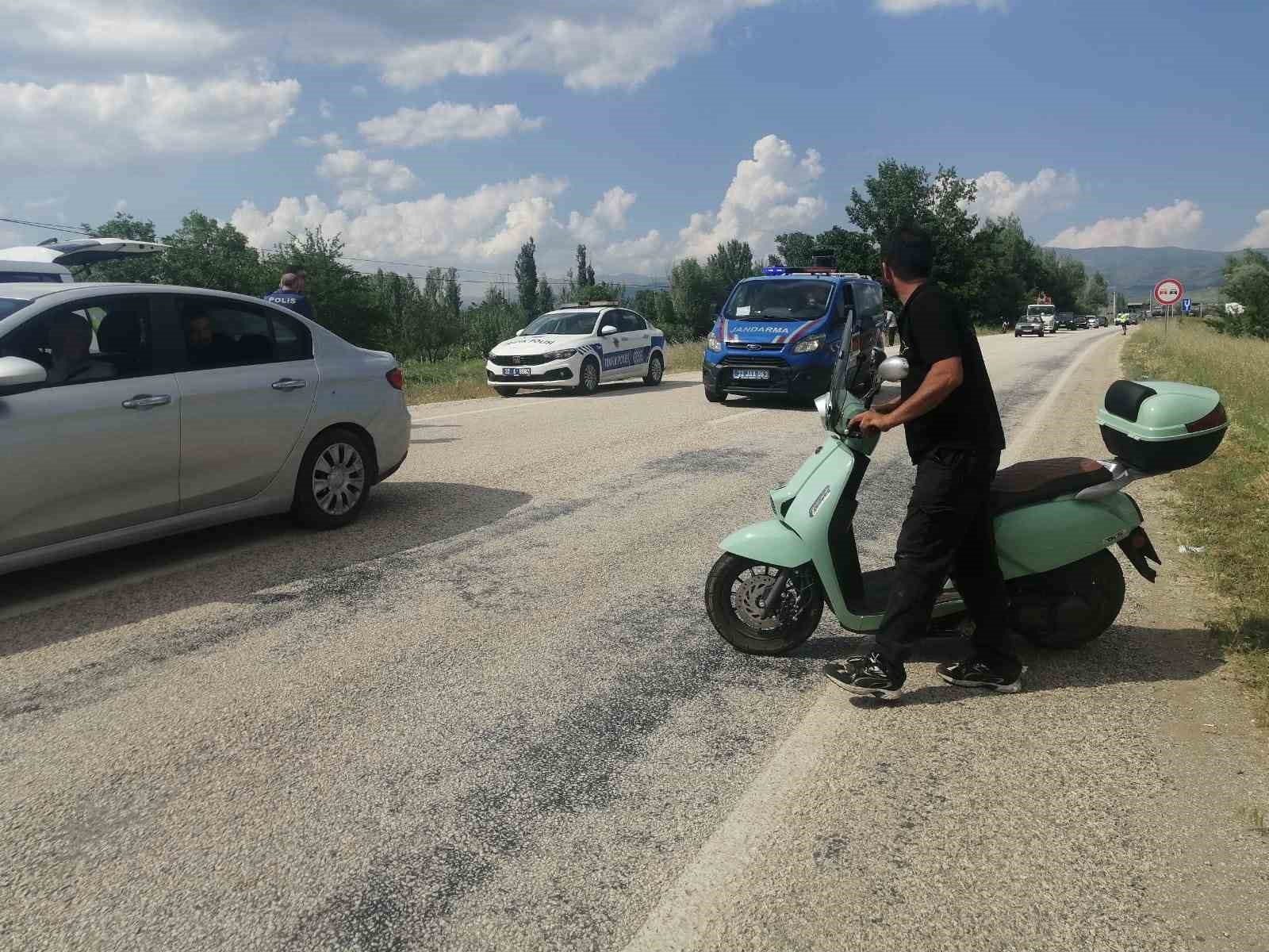 isparta-da-motosikletten-dusen-surucu-agir-yaralandi