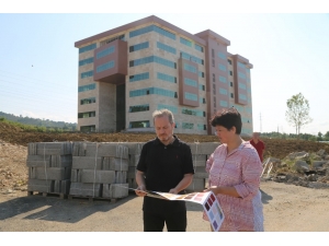 Odü Rektörlük Binası Gün Sayıyor