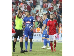 Süper Lig Hırçın Başladı