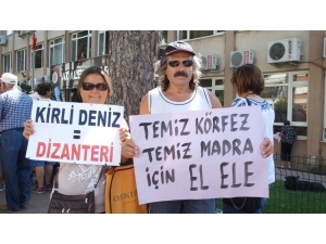 Çevreciler Dere Kirliliğine Dikkat Çekti Suç Duyurusunda Bulundu