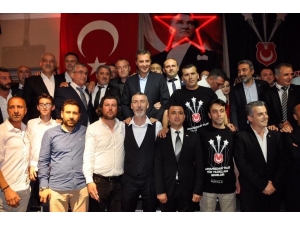 Beşiktaşlı 20 Dernekten Fikret Orman’a Destek Açıklaması