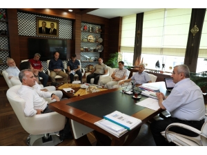 Körfez’de Su Hattı Yenileniyor