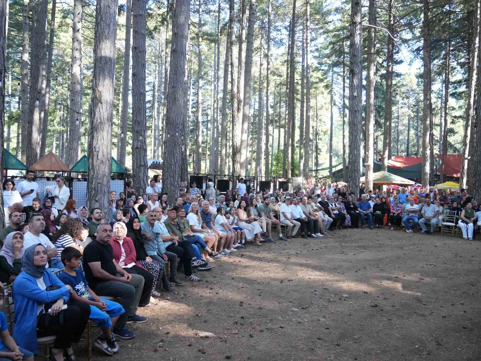 gedevet-yayla-gunleri-nde-kultur-sanat-ve-muzik-bulustu