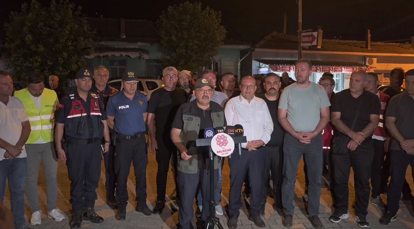 susurluk-taki-orman-yanginina-mudahale-suruyor-450-hektarlik-alan-etkilendi