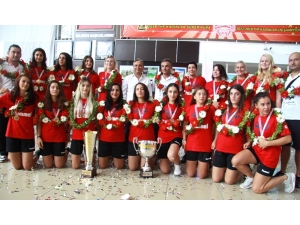 Süper Kupayla Dönen Paşa’nın Meleklerine Muhteşem Karşılama