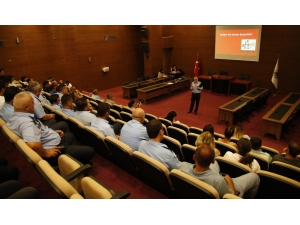 Döşemealtı Belediye Personeline "Etkili İletişim" Eğitimi