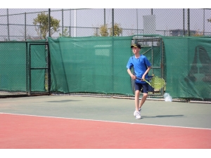 Teniste Osmangazi Farkı