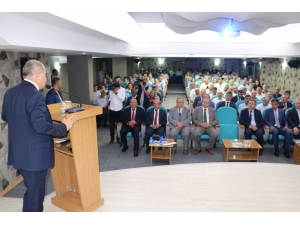 Yeni Dönem Eğitim Toplantısı Yapıldı