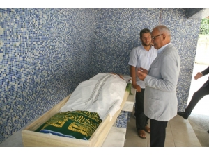 Ambulansla Arafat’a Götürülüp Hacı Oldu, Sonra Hakk’a Yürüdü