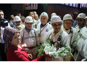 Bakan Dönmez: “Madenciliğe Alışık Şehirlerimiz Tam Tersine Bu Tip Faaliyetlerin Bu Şehirlerde Artmasını İstiyor”