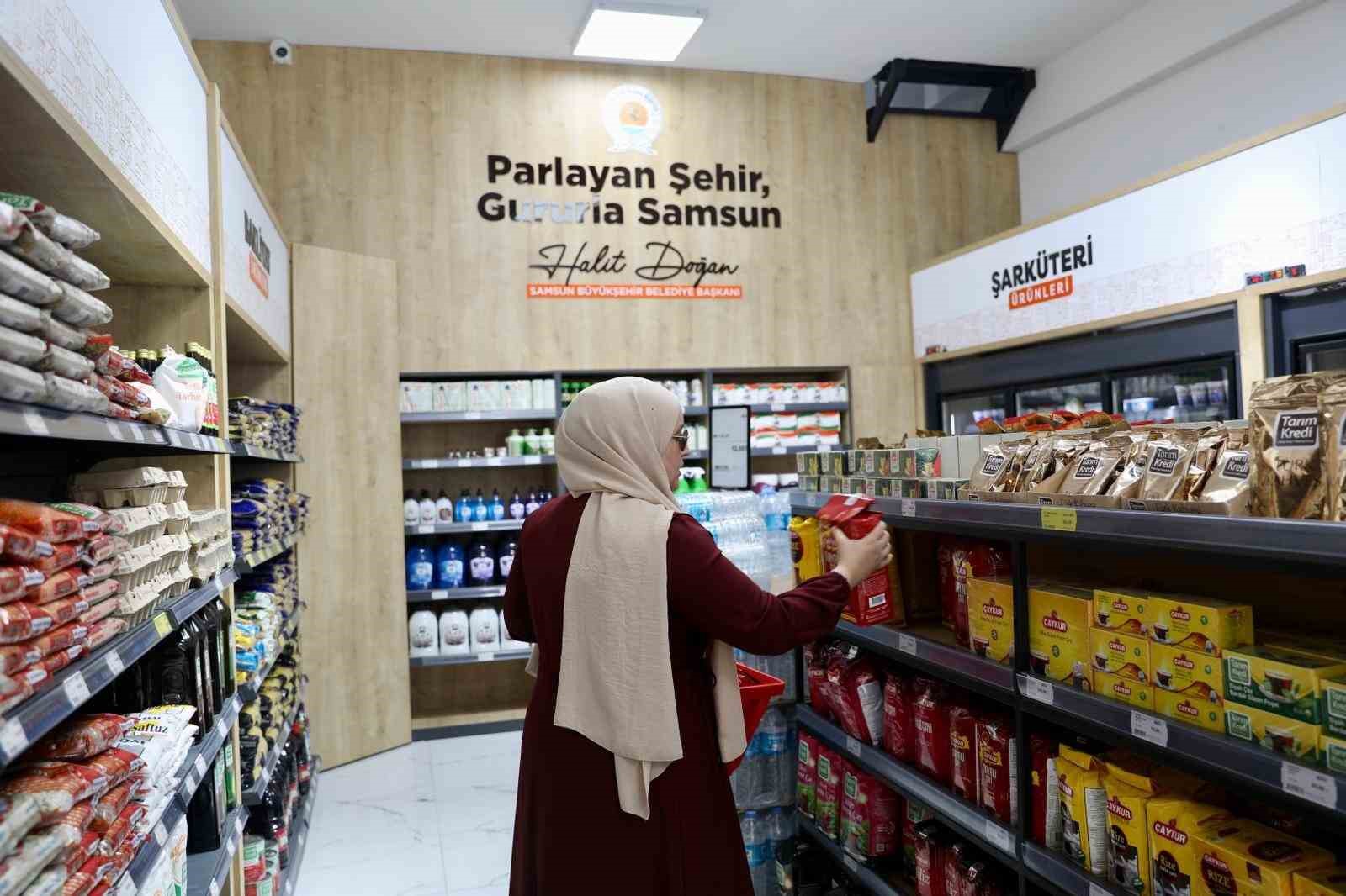 yoresel-urunlerin-yeni-adresi-saathane-meydani