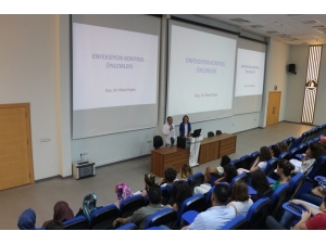 Tıp Fakültesi Dönem Iv Öğrencilerinin Uyum Programlarını Tamamladı