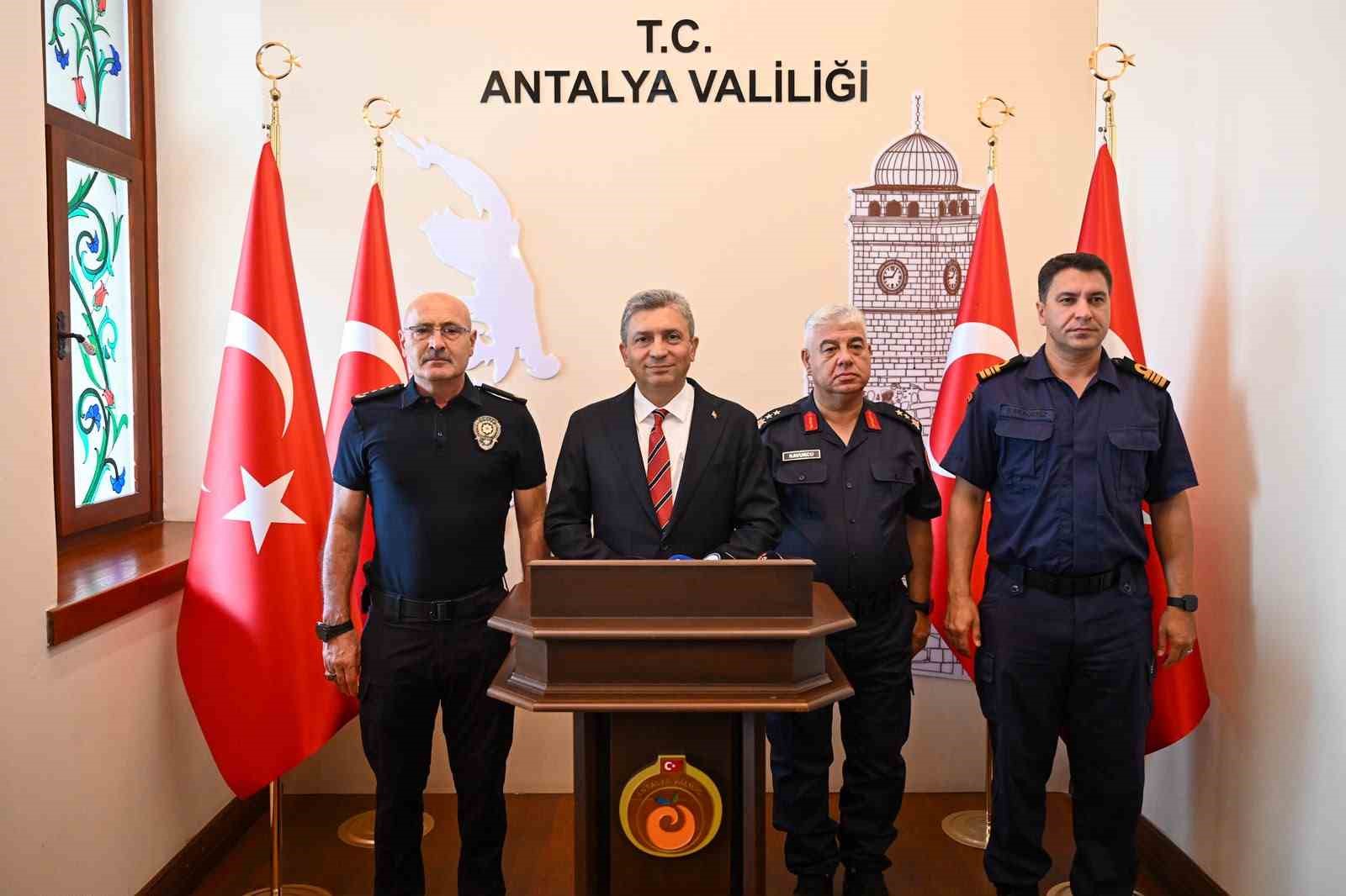 antalya-da-haziranda-475-bin-54-surucu-denetlendi