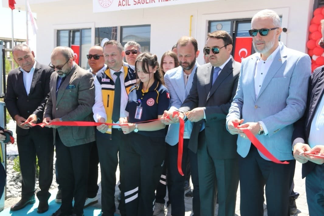 kutahya-osb-nin-destekleriyle-yapilan-112-acil-saglik-hizmetleri-istasyonu-hizmete-acildi