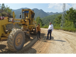 Gündoğmuş’ta İki Mahallede Asfalt Hazırlığı