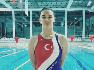 Antalyaspor Sporcusu Nazlıcan Uysal, U19 Bayan Milli Takımı’nda Mücadele Edecek