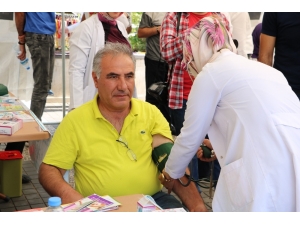 Dr. Öksüz: “Vatandaşlarımız Vücutlarından Gelen Sinyalleri Dikkate Alsınlar”