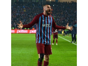 Burak Yılmaz, Alacakları İçin Trabzonspor’u Tff’ye Şikayet Etti