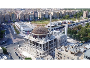 11 Nisan Külliyesinde Çalışmalar Sürüyor