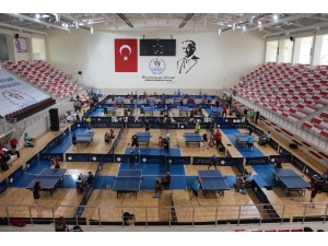 Veteran Masa Tenişçiler Eskişehir’de Buluştu