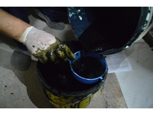 Taş Baskı Sanatını Atölyeye Çevirdiği Odunlukta Yaşatıyor