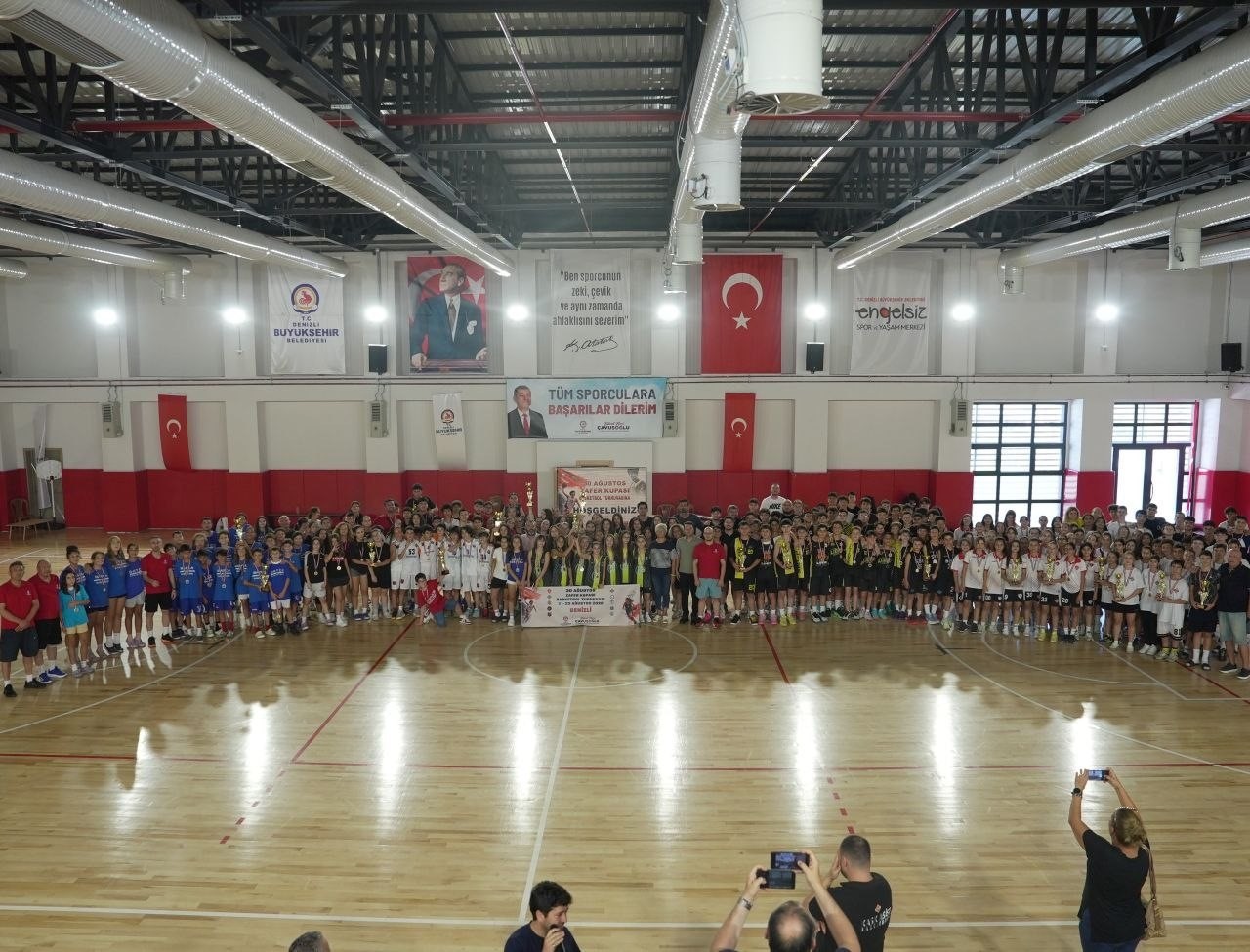 ege-nin-genc-sporculari-denizli-de-bulustu
