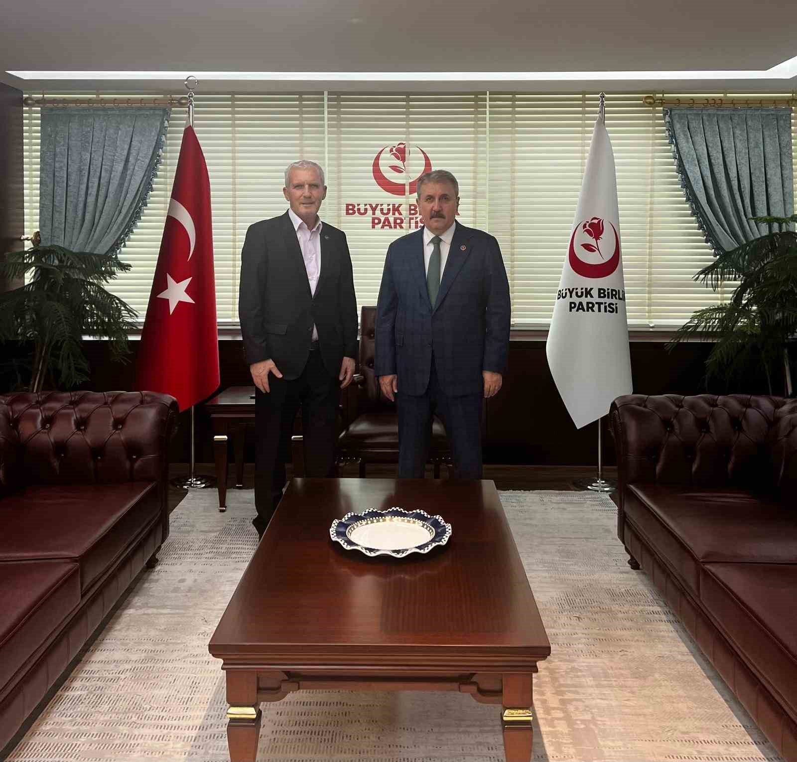 bbp-lideri-destici-nin-agabeyi-hayatini-kaybetti