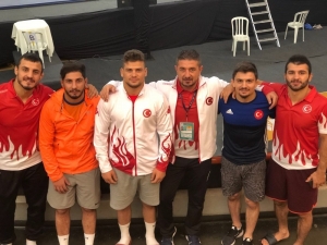 Makü Öğrencilerinin De Yer Aldığı Türk Milli Güreş Takımı Dünya 2.si Oldu